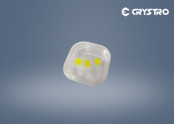 Νάρκωση του ενιαίου κρυστάλλου 5x5x5mm σπινθηροβολήματος επιπέδων 0.3%Ce LUAG